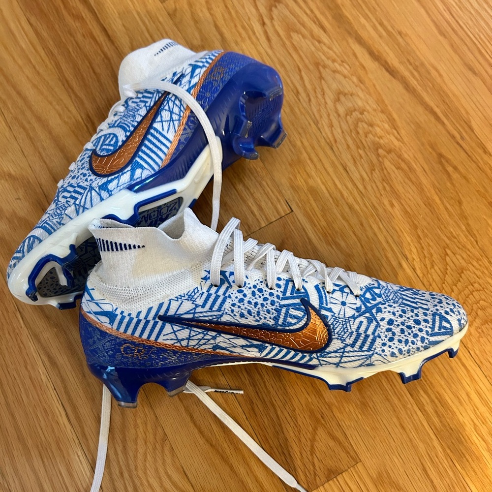 NikeMercurial Superfly 9 Academy CR7 MG 'Blue White' - soccer cleats- like new